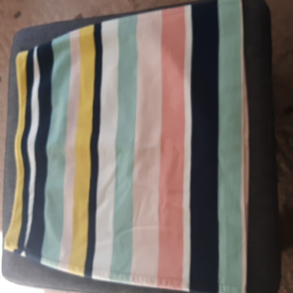 Loft outlet 6..adorable skirt